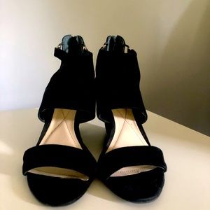 Alfani Ladies Pre-owned dress shoe size 7 US